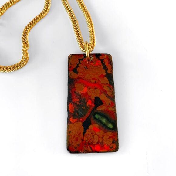 Red Jasper Pendant Gold Chain Necklace - Picture 3 of 5